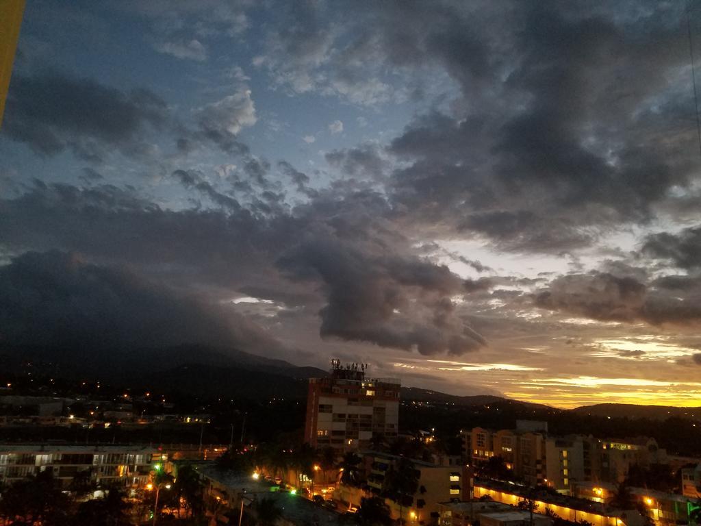 Condominium Playa Azul 1 Luquillo Eksteriør billede